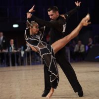 Grand Slam Latino si Standard la DanceMasters 2020: vei dansa din nou in oglinda!