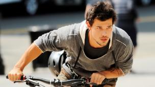 Tracers (2015)