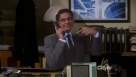 Cadru din Rules of Engagement episodul 20 sezonul 5 - Beating The System