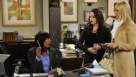 Cadru din 2 Broke Girls episodul 19 sezonul 2 - And the Temporary Distraction
