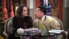 Cadru din 2 Broke Girls episodul 19 sezonul 6 - And the Baby and Stuff
