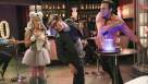 Cadru din Young & Hungry episodul 6 sezonul 1 - Young & Punchy