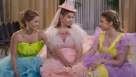 Cadru din Fuller House episodul 11 sezonul 5 - Three Weddings and a Musical