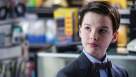 Cadru din Young Sheldon episodul 18 sezonul 1 - A Mother, A Child, and a Blue Man's Backside