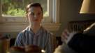 Cadru din Young Sheldon episodul 18 sezonul 3 - A Couple Bruised Ribs and a Cereal Box Ghost Detector
