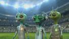 Cadru din Alien TV episodul 10 sezonul 1 - Wedding/Loch Ness/Football