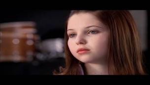 Trailer An American Girl: Chrissa Stands Strong